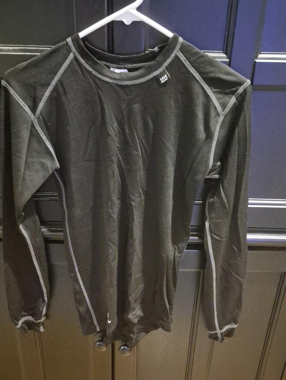 Helly Hansen Black Long-Sleeve Performance Shirt with Gray Stitching